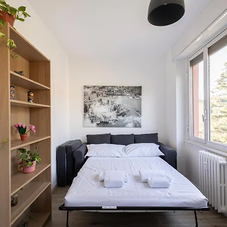 Apartman Splendido Trilocale In Bovisa Milánó