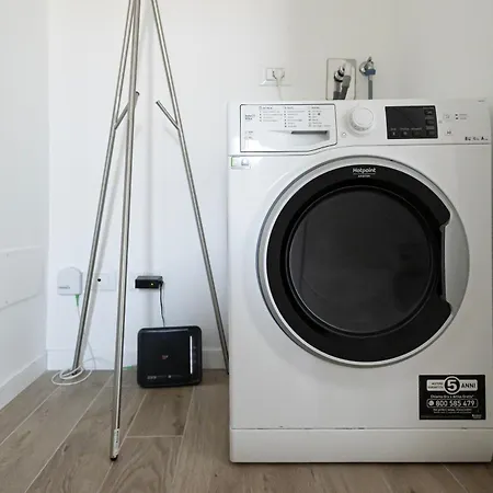 Apartman Splendido Trilocale In Bovisa Milánó