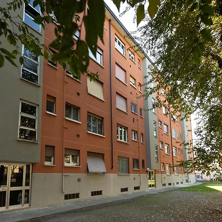 Splendido Trilocale In Bovisa * Milánó