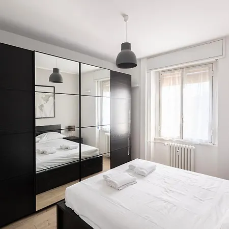 Splendido Trilocale In Bovisa Apartman Milánó